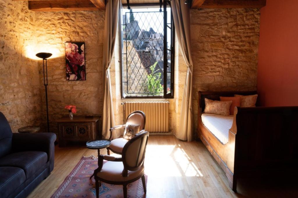 La Source, Beynac, Dordogne Hotel Exterior photo